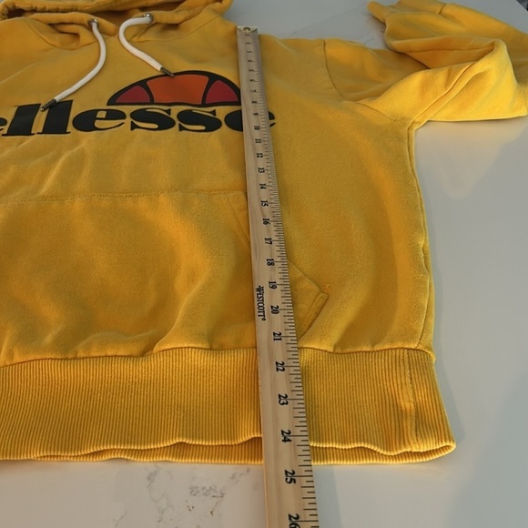 Ellesse Yellow Hoodie Front Logo Drawstring Size Medium Unisex - Picture 3 of 7